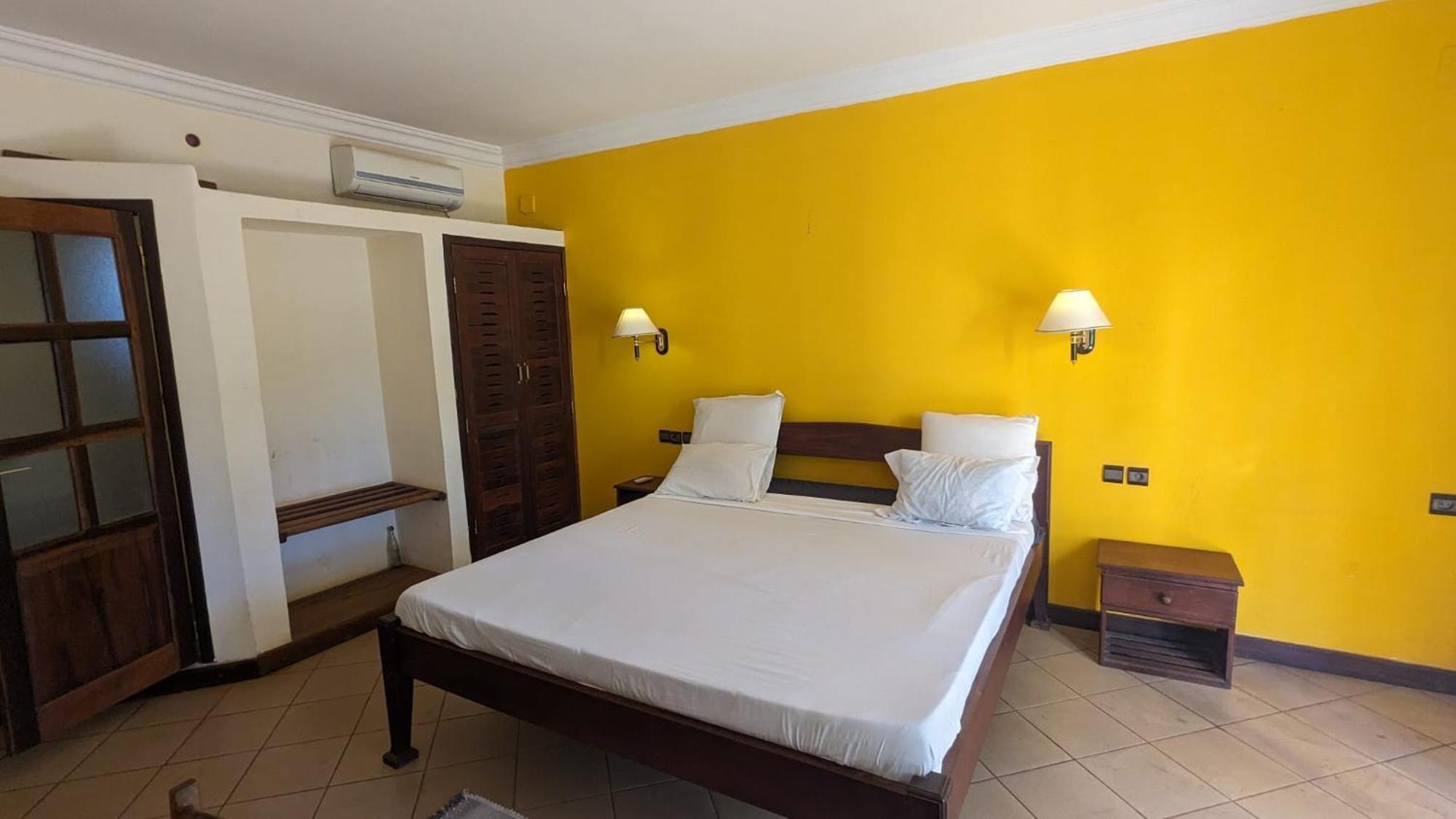 Ar Sun Hotel Antsiranana Exterior photo