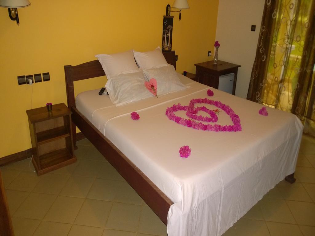 Ar Sun Hotel Antsiranana Exterior photo